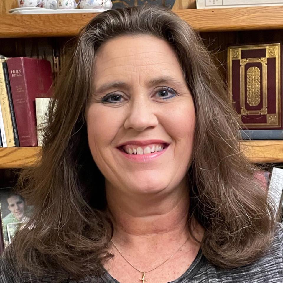 Portrait of Julie Pfeifer from Loving Christ Ministries.
